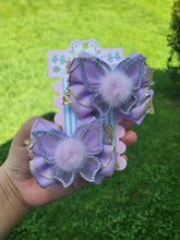 Cargar imagen en el visor de la galería, Moño mariposa par
