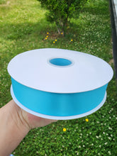 Cargar imagen en el visor de la galería, Satin 1.5 pulg color turquesa 100 yardas doble cara
